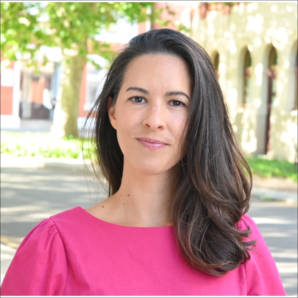 Photo of Dr. Angie Silva